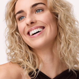 Stay In Place - Mascara Tubing Volume et Courbure 11ml