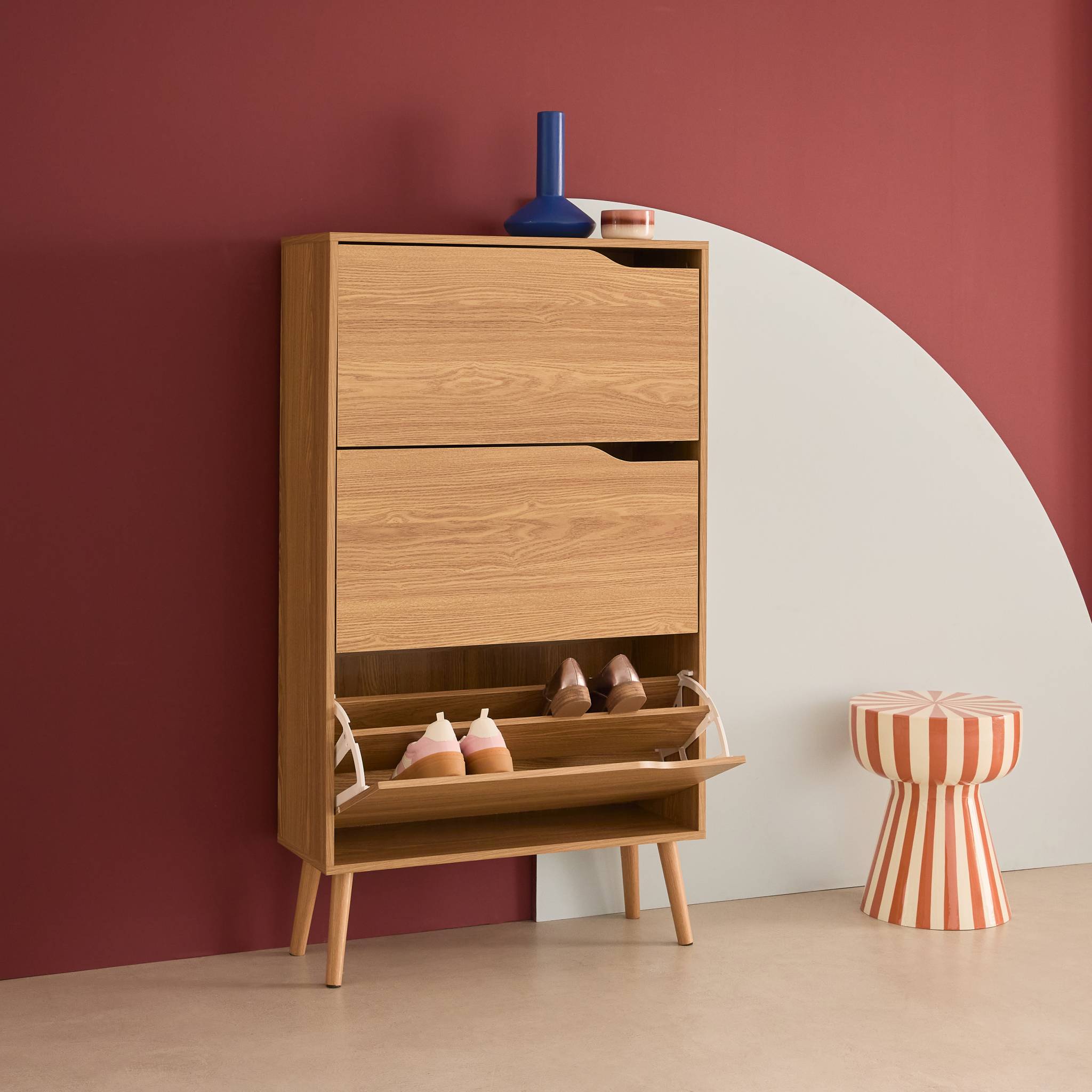 Meuble à chaussures scandinave décor naturel 3 portes abattantes capacité 18 paires de chaussures