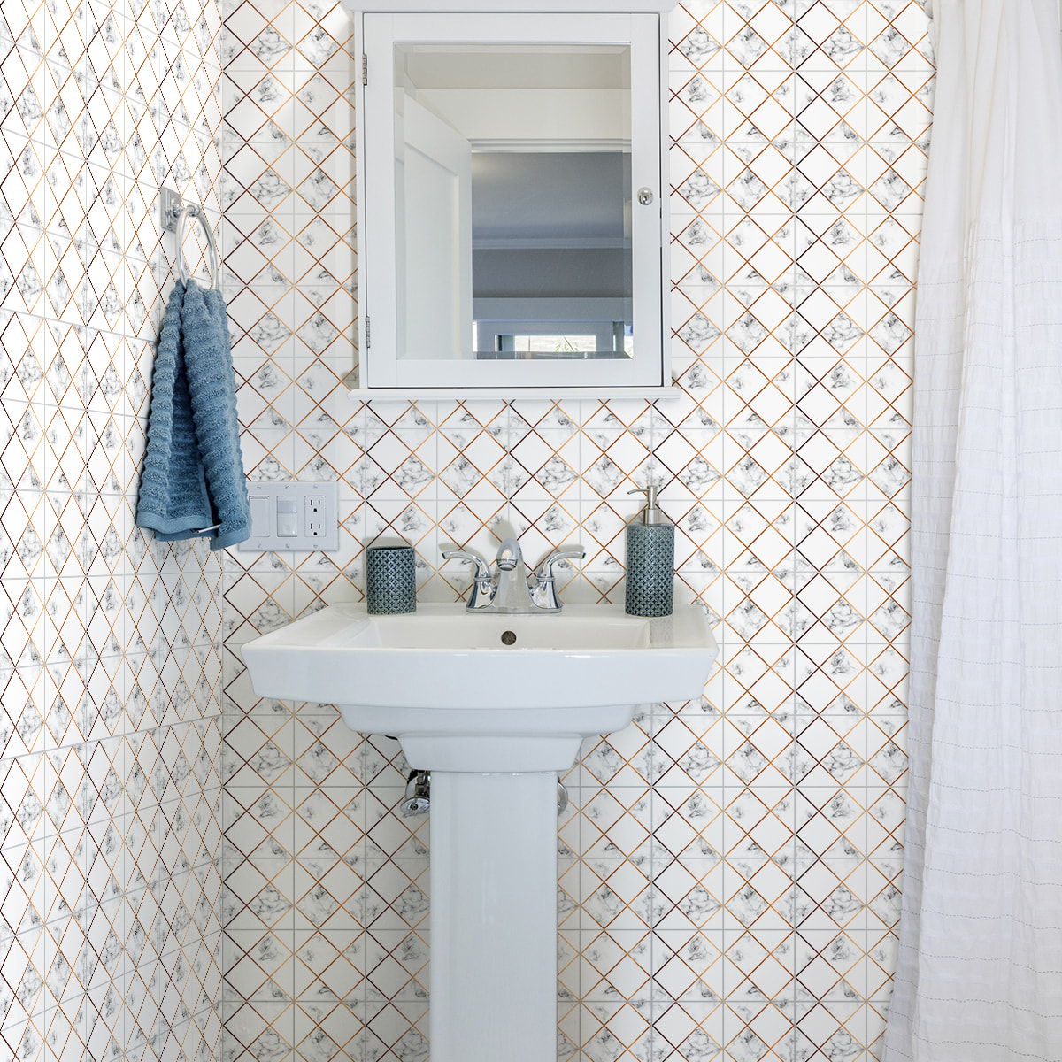 Stickers muraux - Sticker Mural Carrelage adhésif Cuisine Salle de Bain - 60 STICKERS CARREAUX DE CIMENT EFFET MARBRE LOSANGES DORÉS