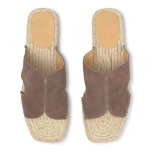 Sandalia plana Priya en ante con suela de yute