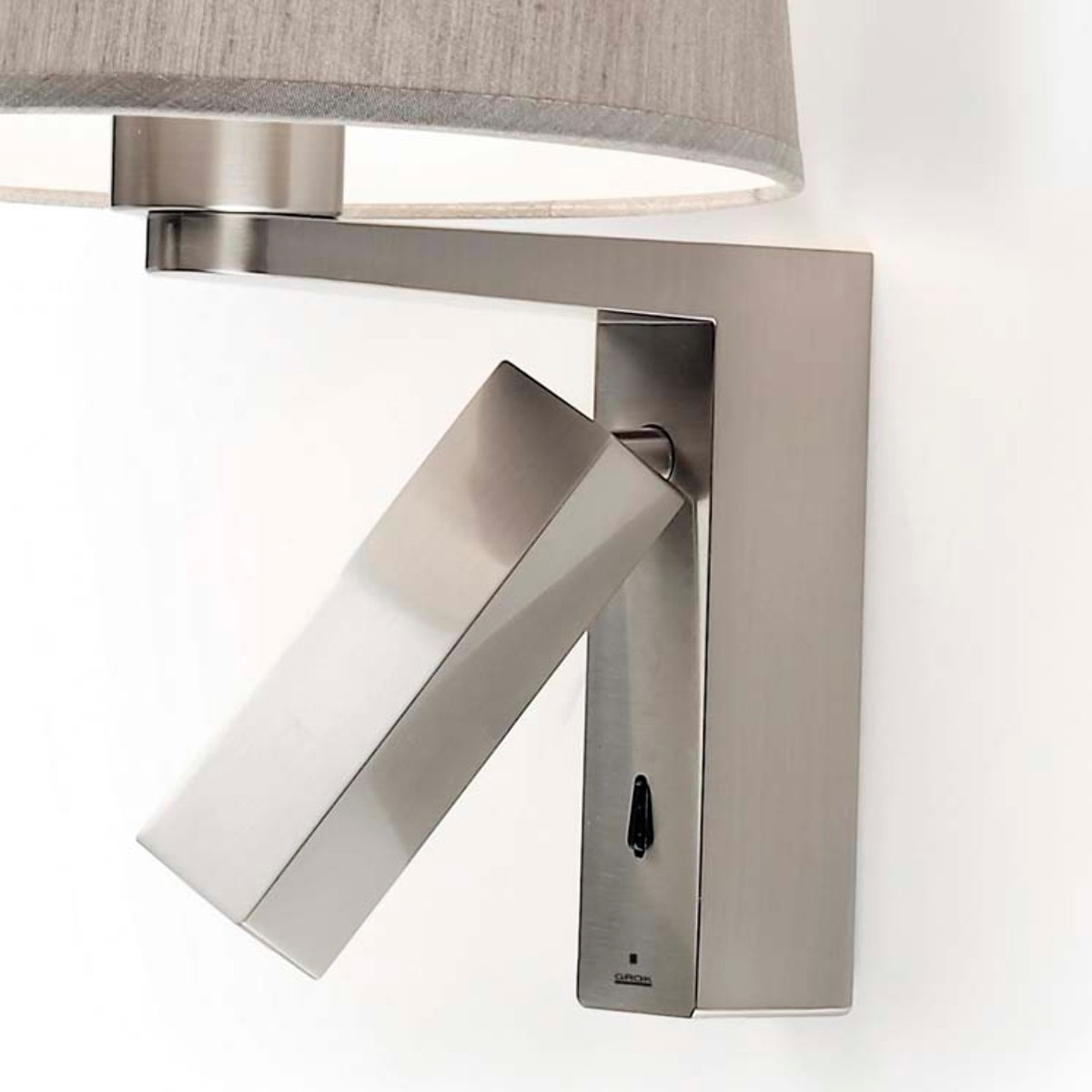 LEDS C4 Aplique LED Hall Surface Screen 3W Blanco Cálido 3000K para uso interior