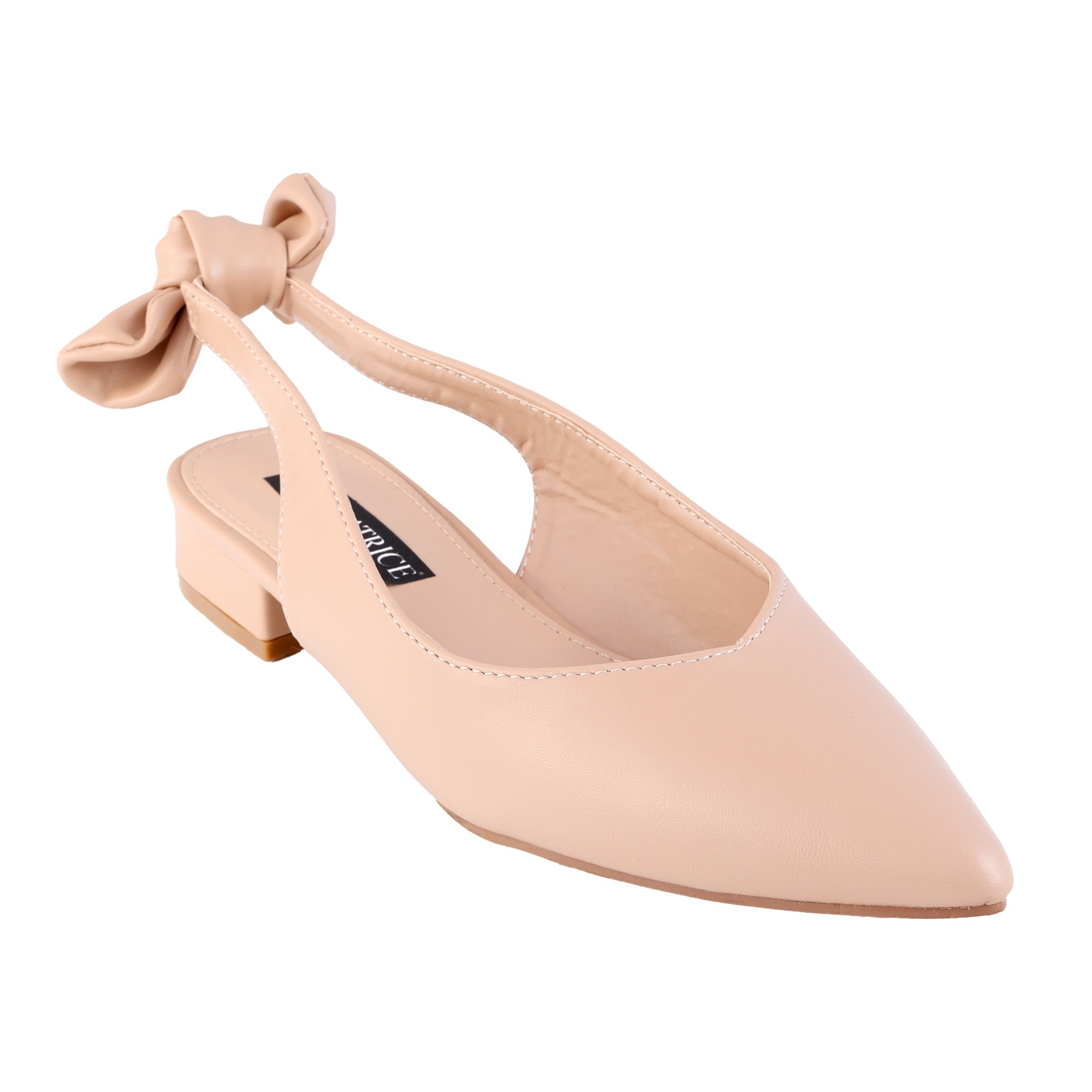 Decolletè bassi in simil pelle con fiocco ed elastico su cinturino