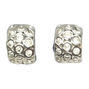 Pendiente Dots medio aro mini en plata 10µ