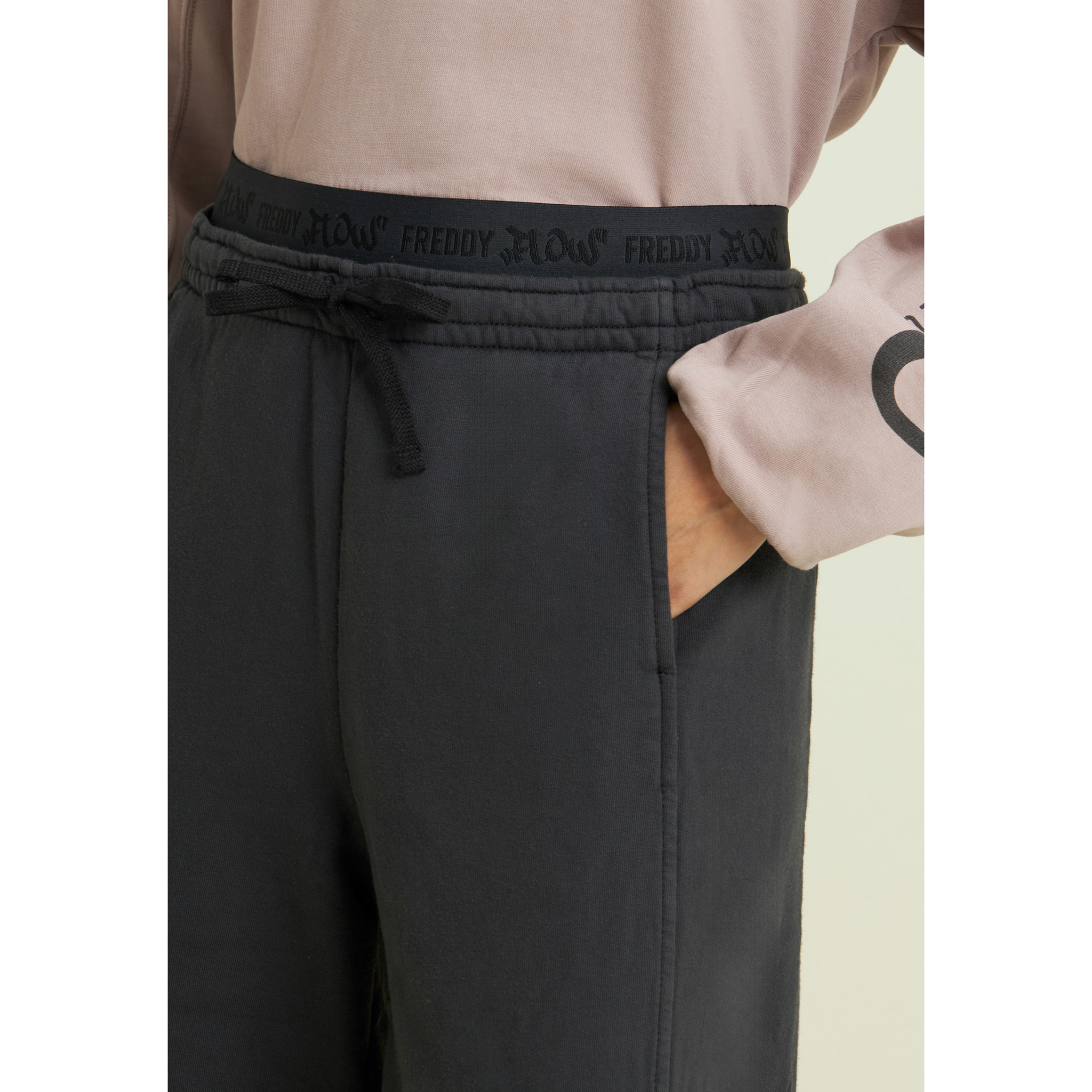 Pantaloni balloon in felpa con logo street art