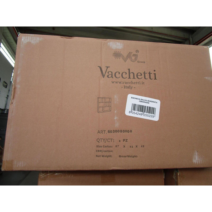 Bacheca in balsa quadrata con 8 scomparti cm40x40x8