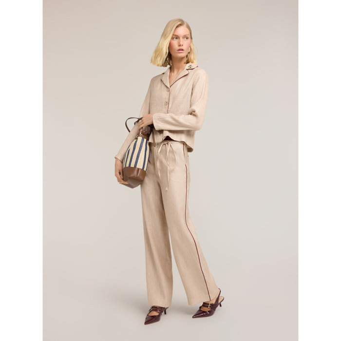 Motivi - Camicia in crépon con applicazione gioiello - Beige