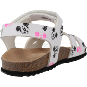 Sandalias Niña de la marca GEOX  modelo J SANDAL AIRADYUM BO BLANCO
