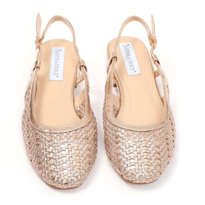 Ballerine slingback in simil pelle con tomaia bucherellata