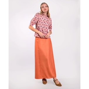 Camisa de mujer con manga corta y estampado floral