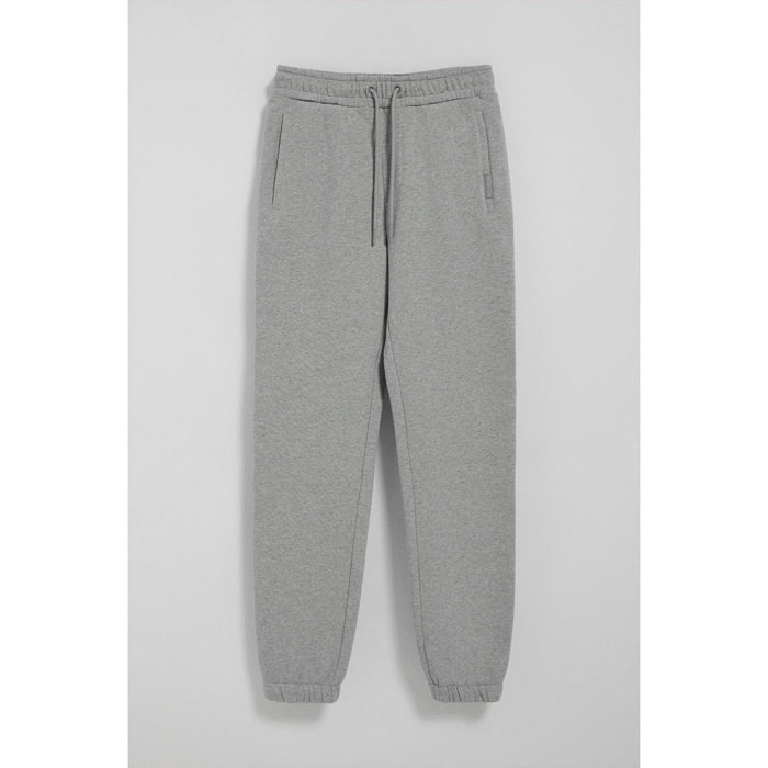 Pantalón jogger gris vigoré con detalles Polo Club