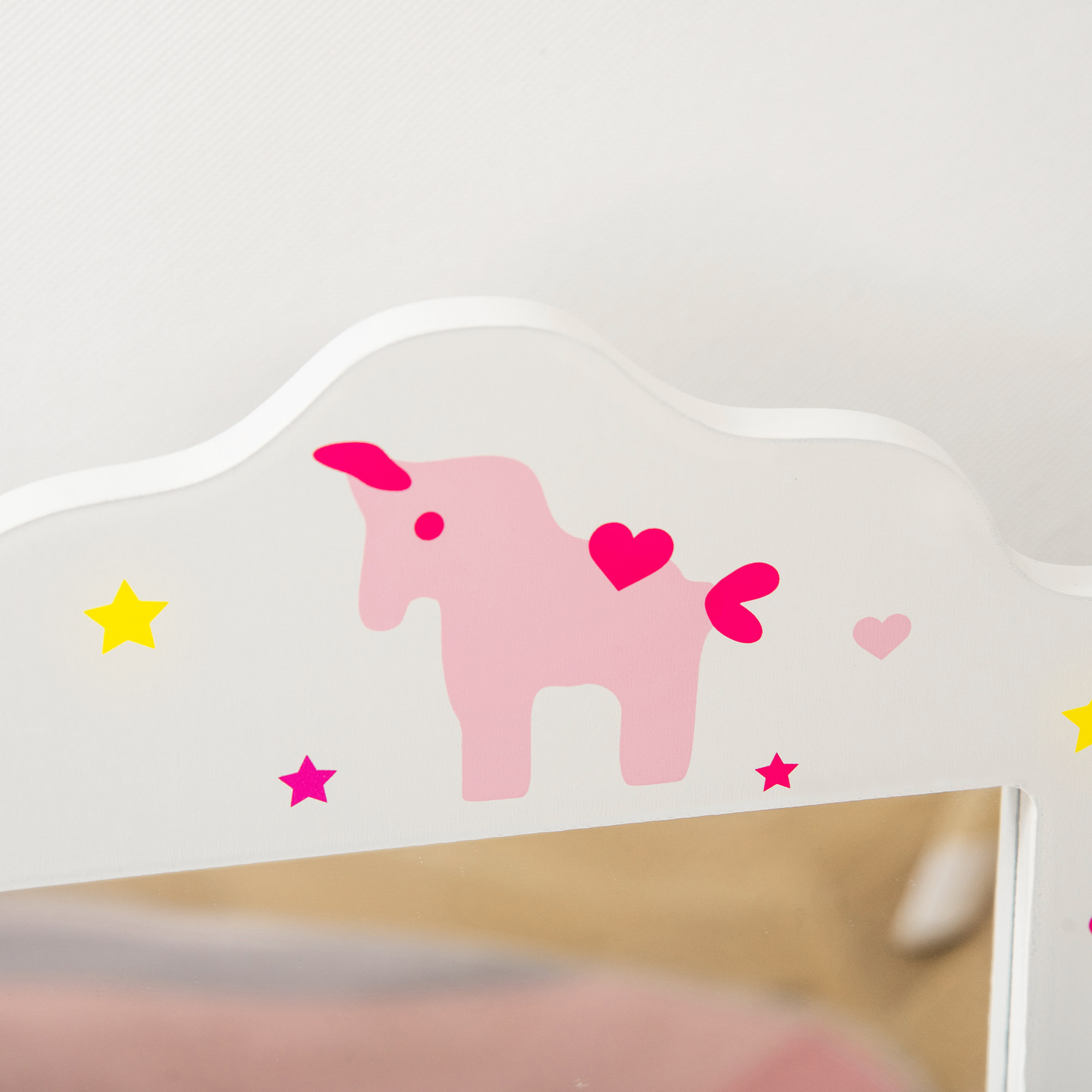 Coiffeuse enfant avec tabouret, miroir triptyque et tiroir coulissant - coiffeuse dim. 63L x 40l x 85,5H cm - MDF blanc, rose
