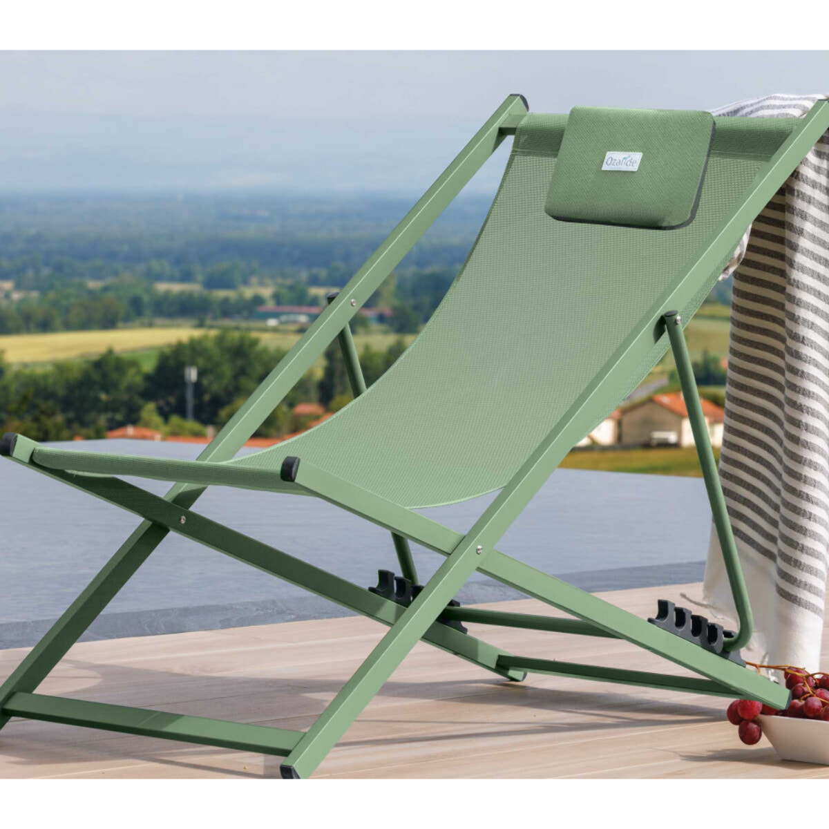 Lot de 6 chiliennes en acier - vert amande - PAROS