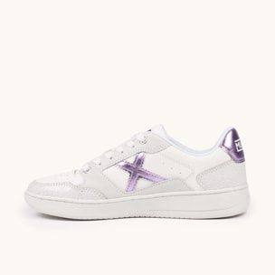 Zapatilla Deportiva Blanca con Detalles Púrpura Metalizado MUNICH LEGIT WMN 112