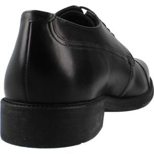 Zapatos de Vestir Hombre de la marca GEOX  modelo 112863 NEGRO