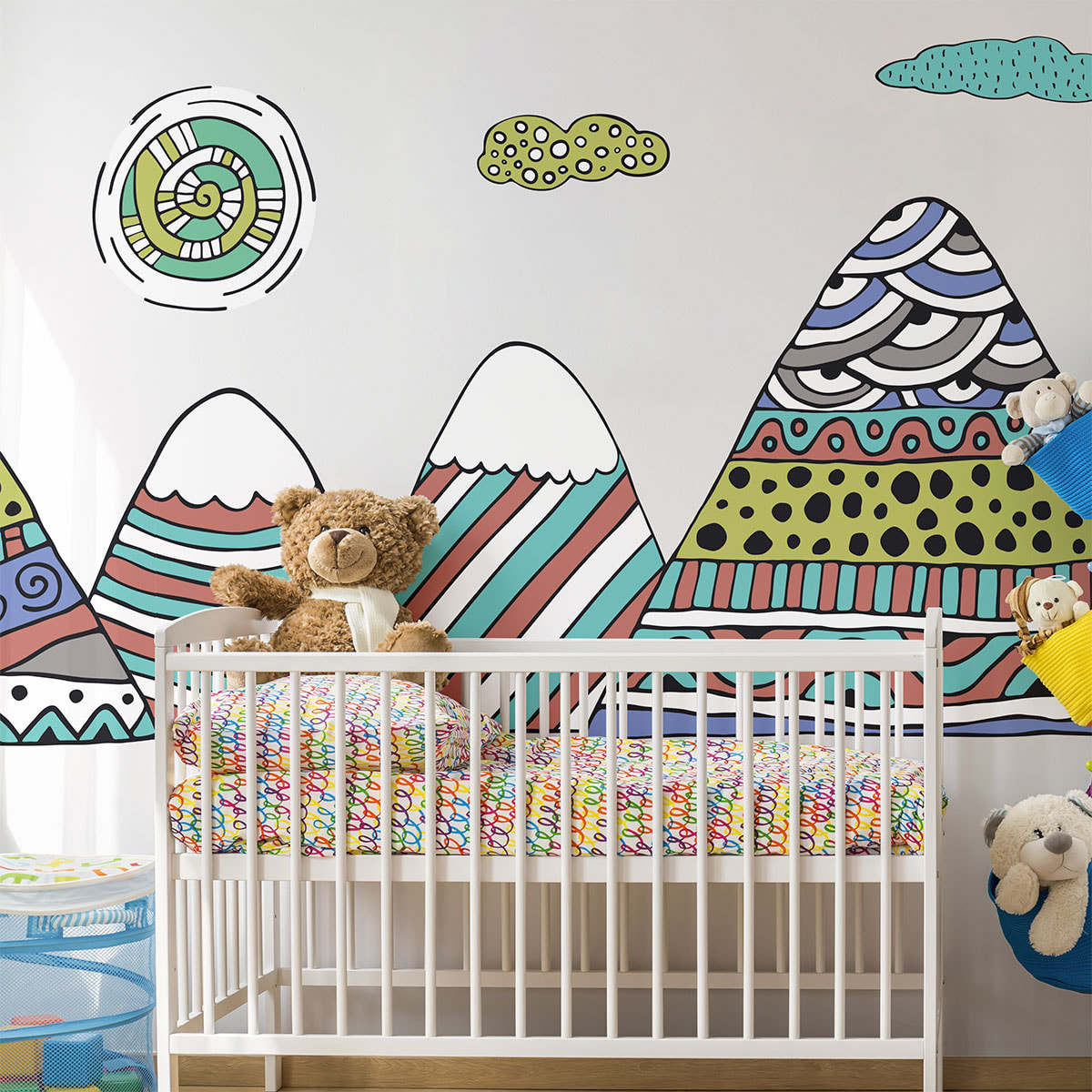 Stickers muraux enfants - Décoration chambre bébé - Autocollant Sticker mural géant enfant montagnes scandinaves ANOUSHKA