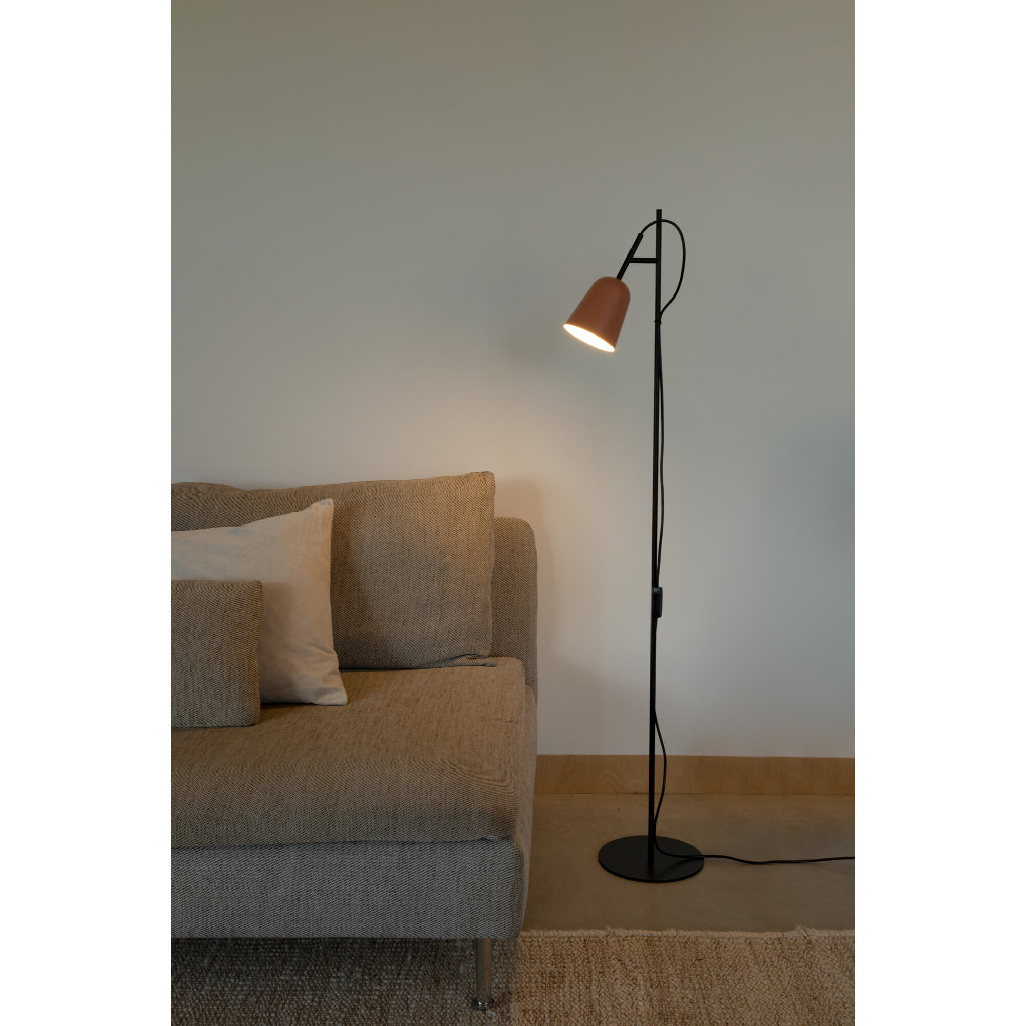 STUDIO Lampadaire rose