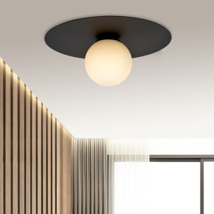 Lampada a sospensione Solar con base in acciaio nero e vetro opalino