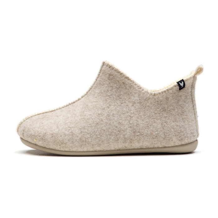 Zapatillas De Casa Rika Beige