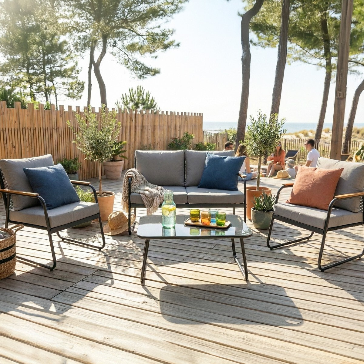 Salon de jardin 4 places en résine - FLORES