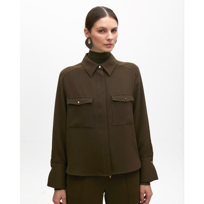 Sovracamicia con tasche