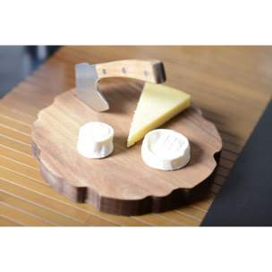 Plateau a fromage avec hache en acacia