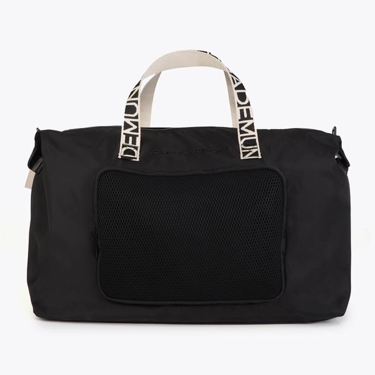 Nylon del fine settimana