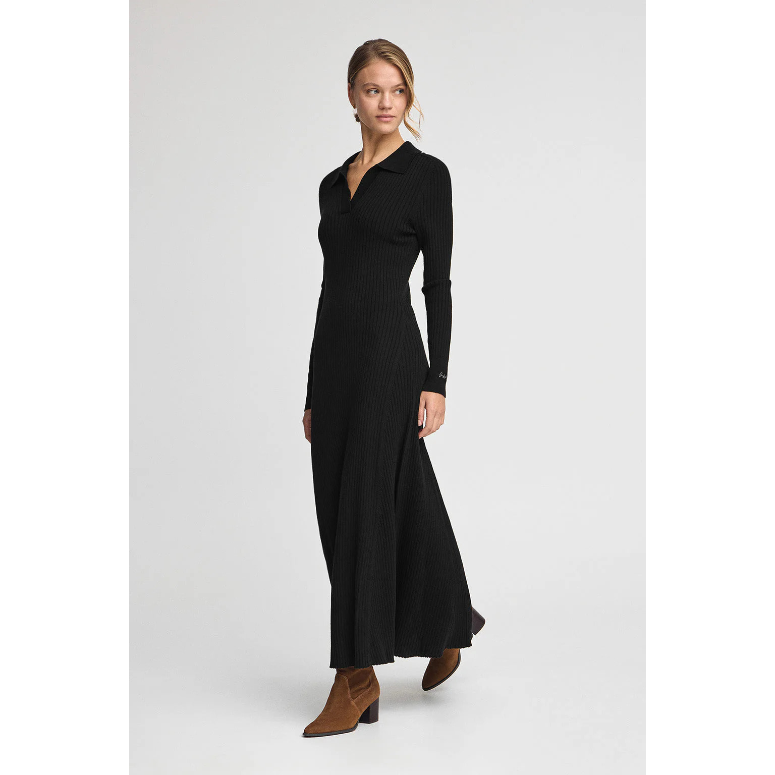 Vestido midi de punto negro con logo Polo Club