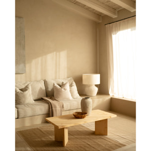 Mesa de centro de madera maciza en tono roble medio de 120x55cm Alto: 40 Largo: 120 Ancho: 55