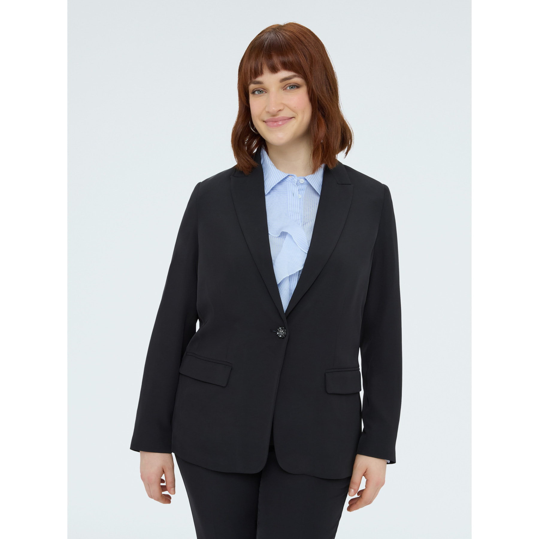 Fiorella Rubino - Blazer strutturato con bottone gioiello - Nero