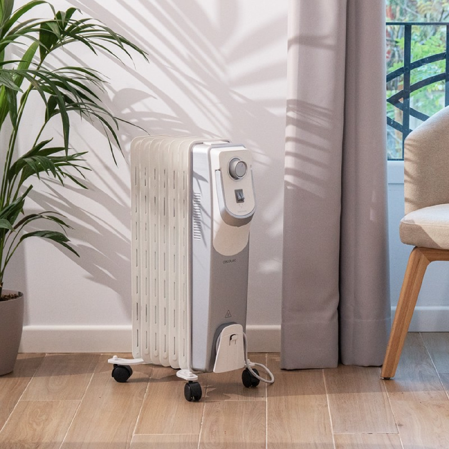 Cecotec Radiateur bain d’huile ReadyWarm 7000 Space 360