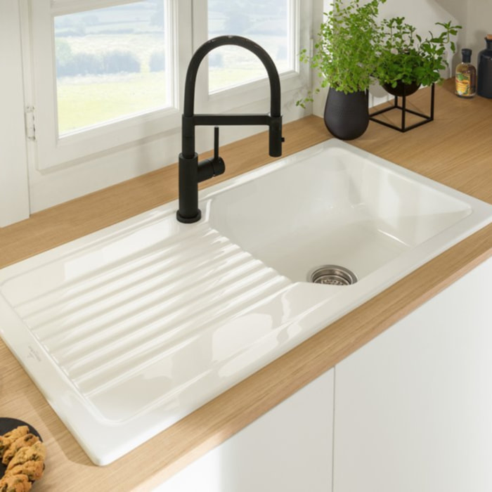 Robinet cuisine semi-pro Steel Expert compact window noir mat