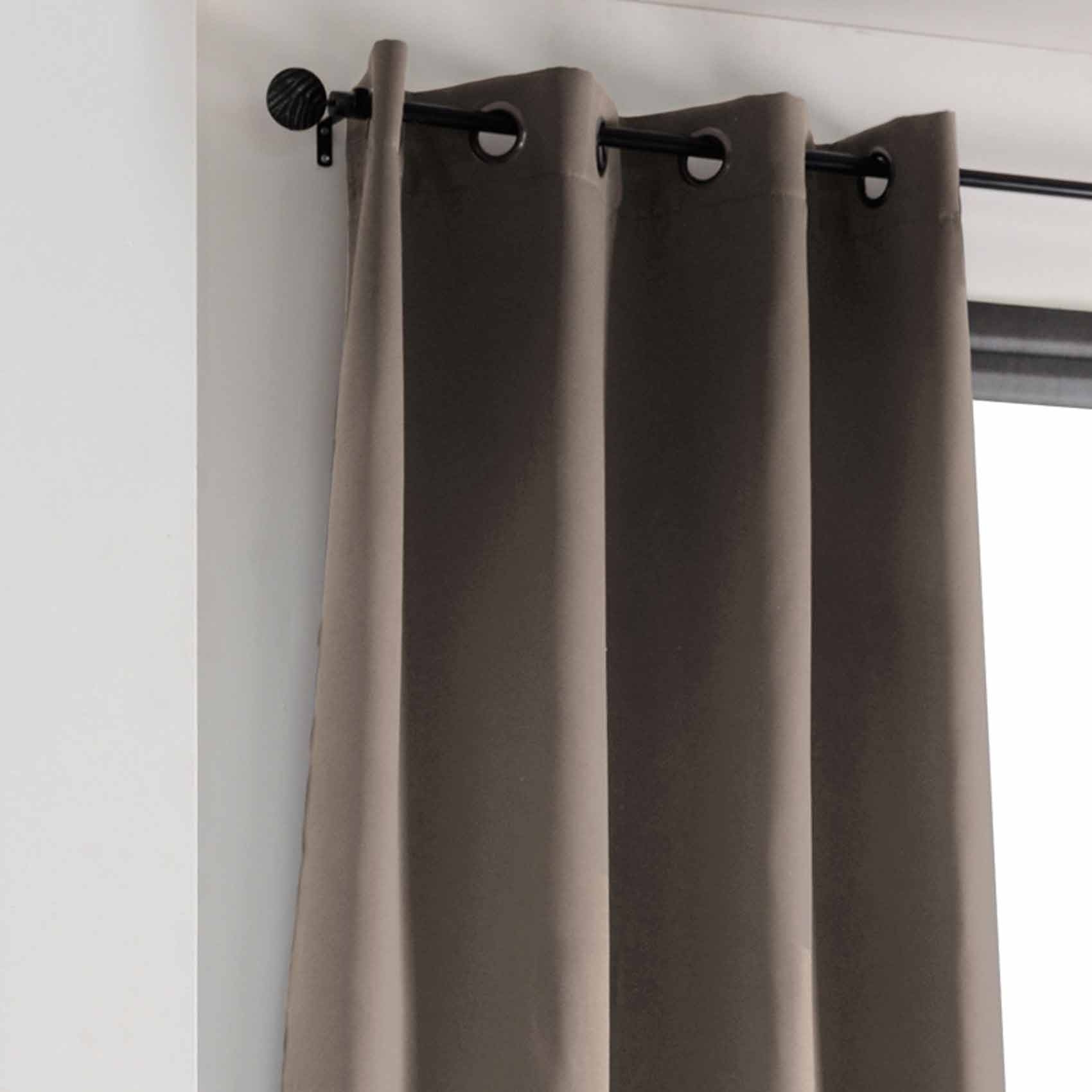 Rideau occultant uni 210gr/m2 - Beige