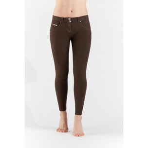 Pantaloni push up WR.UP® skinny in tessuto navetta tinto in capo