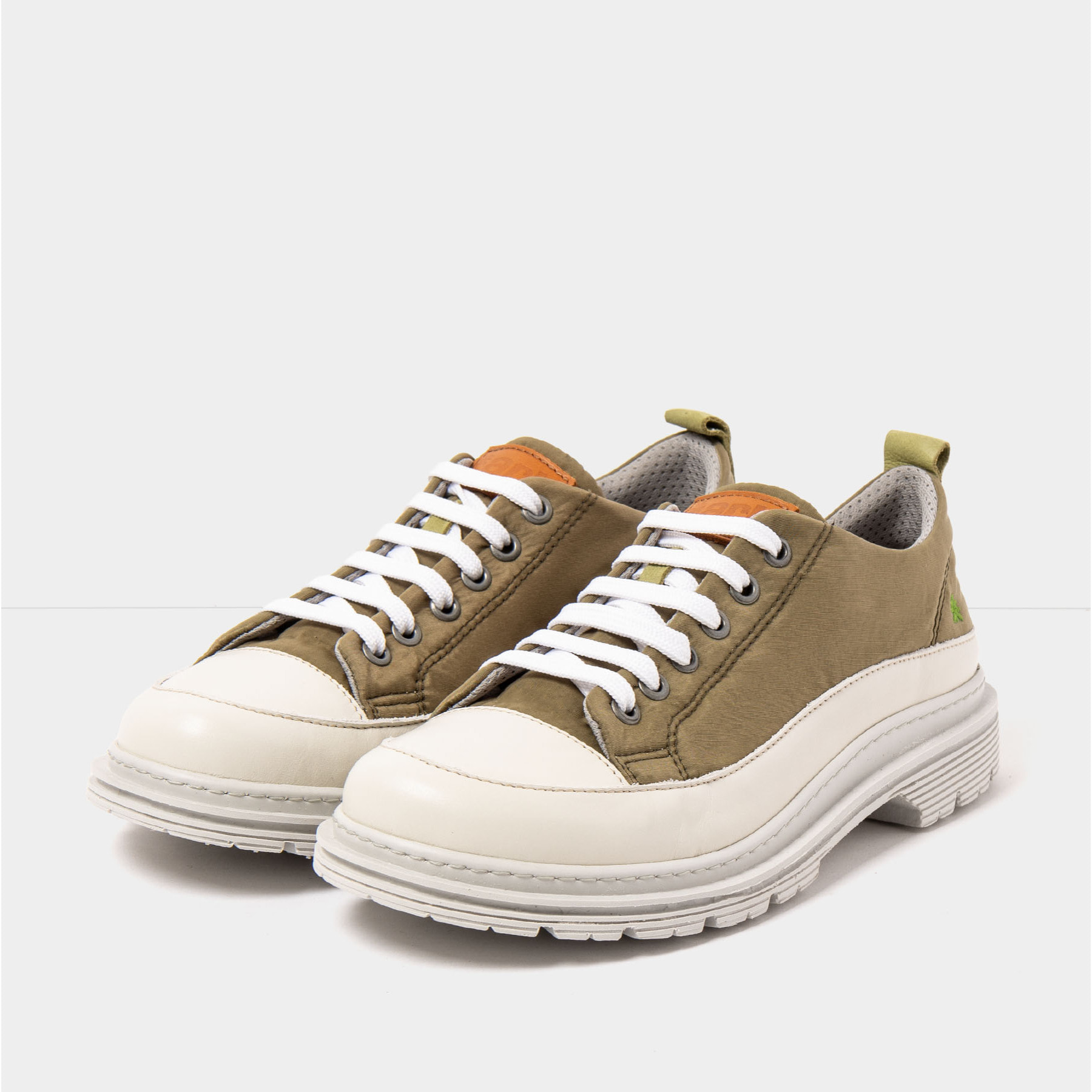 Zapatos 1894 NYLON SALVIA/ BIRMINGHAM color Salvia