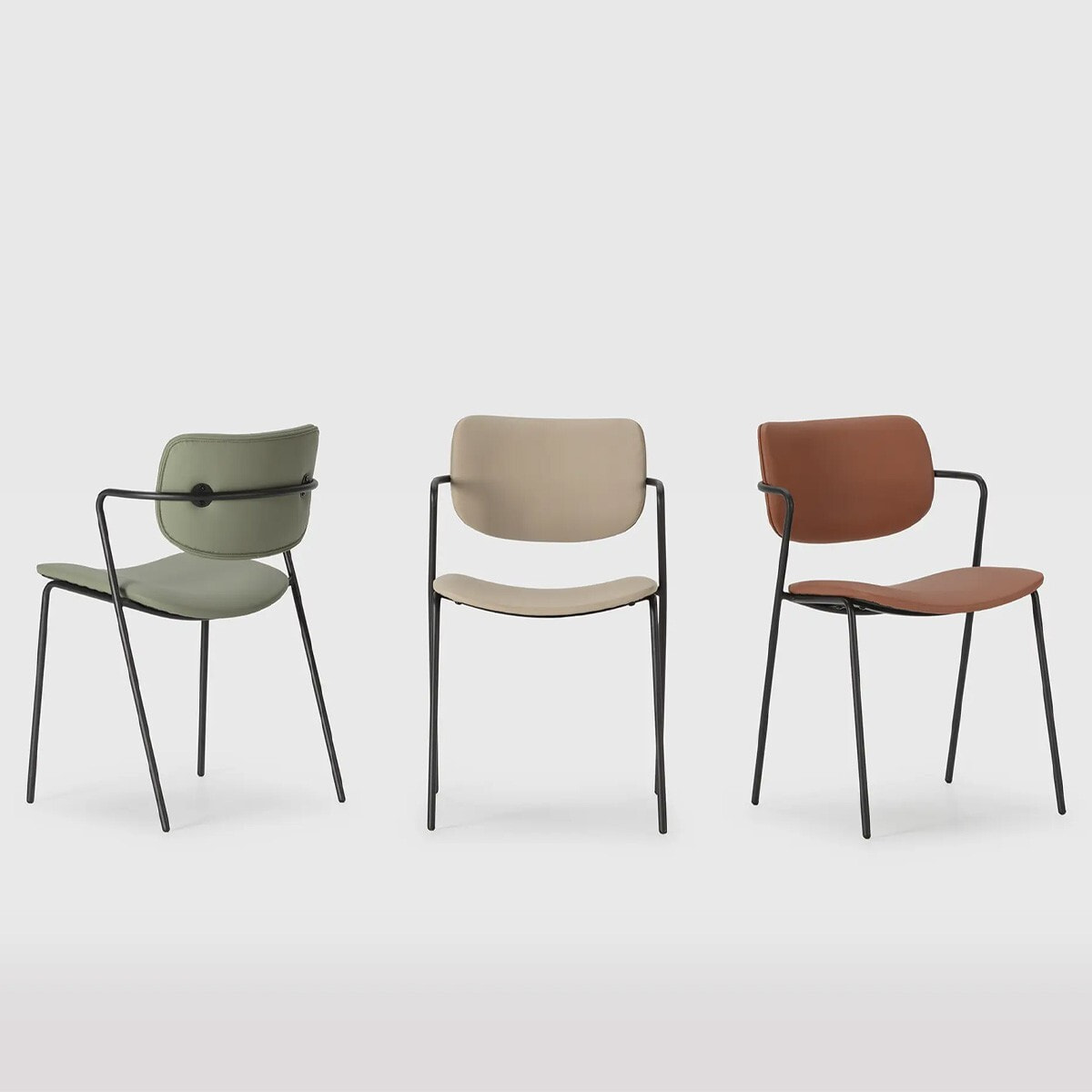 Lot de 2 chaises en simili cuir - SKANDI
