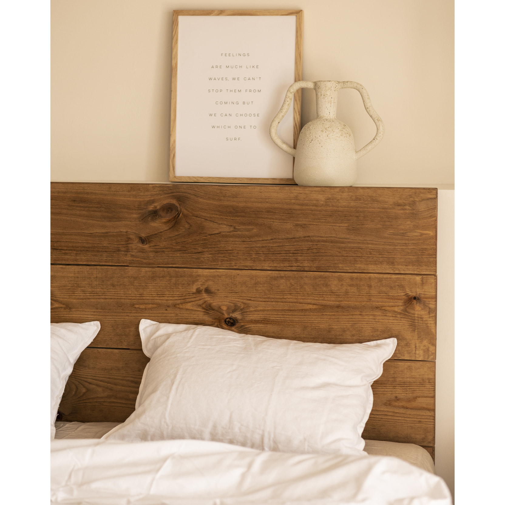 Pack tête de lit et tables en bois massif ton chêne foncé en différentes tailles
