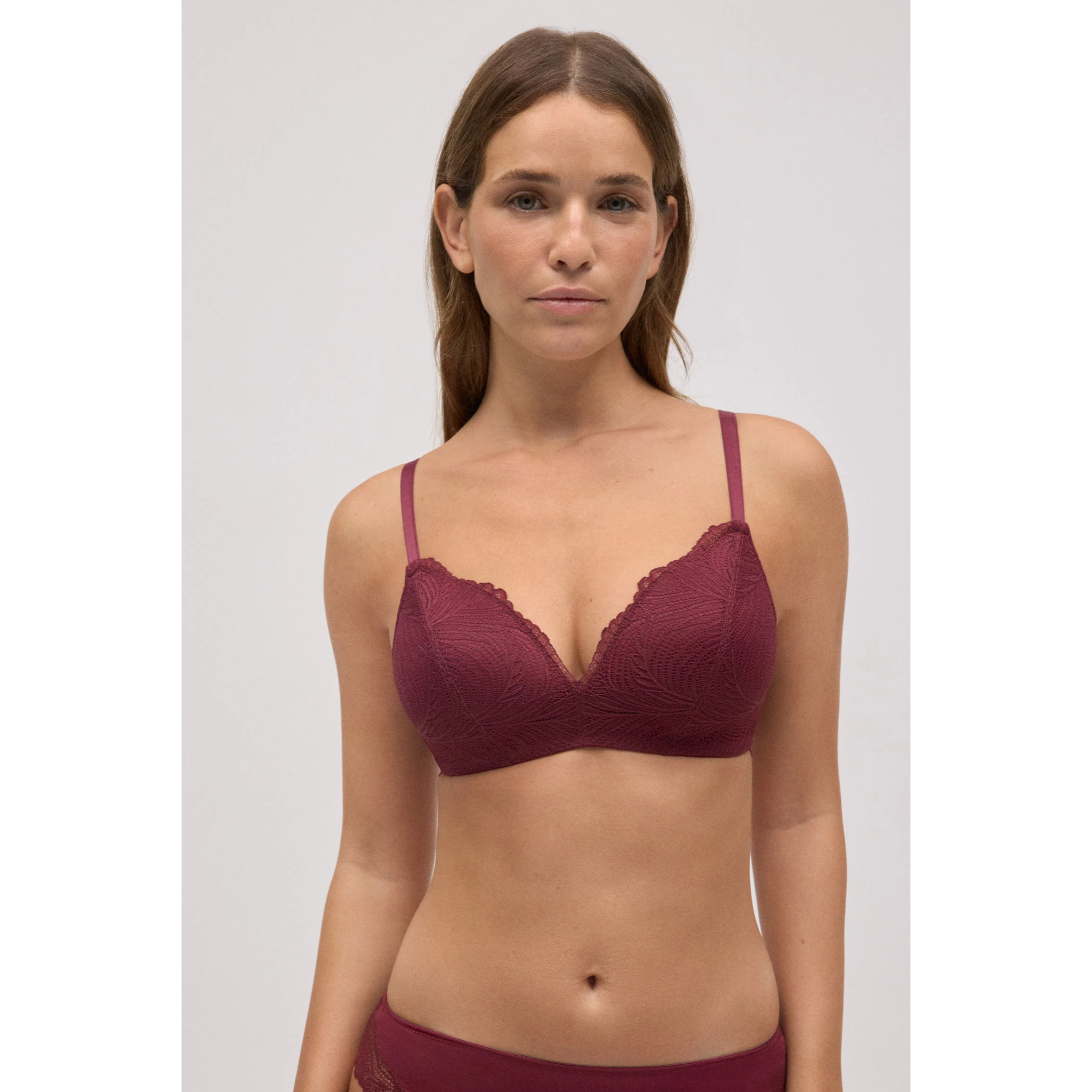 Reggiseno imbottito senza ferretto in pizzo granato, coppa B