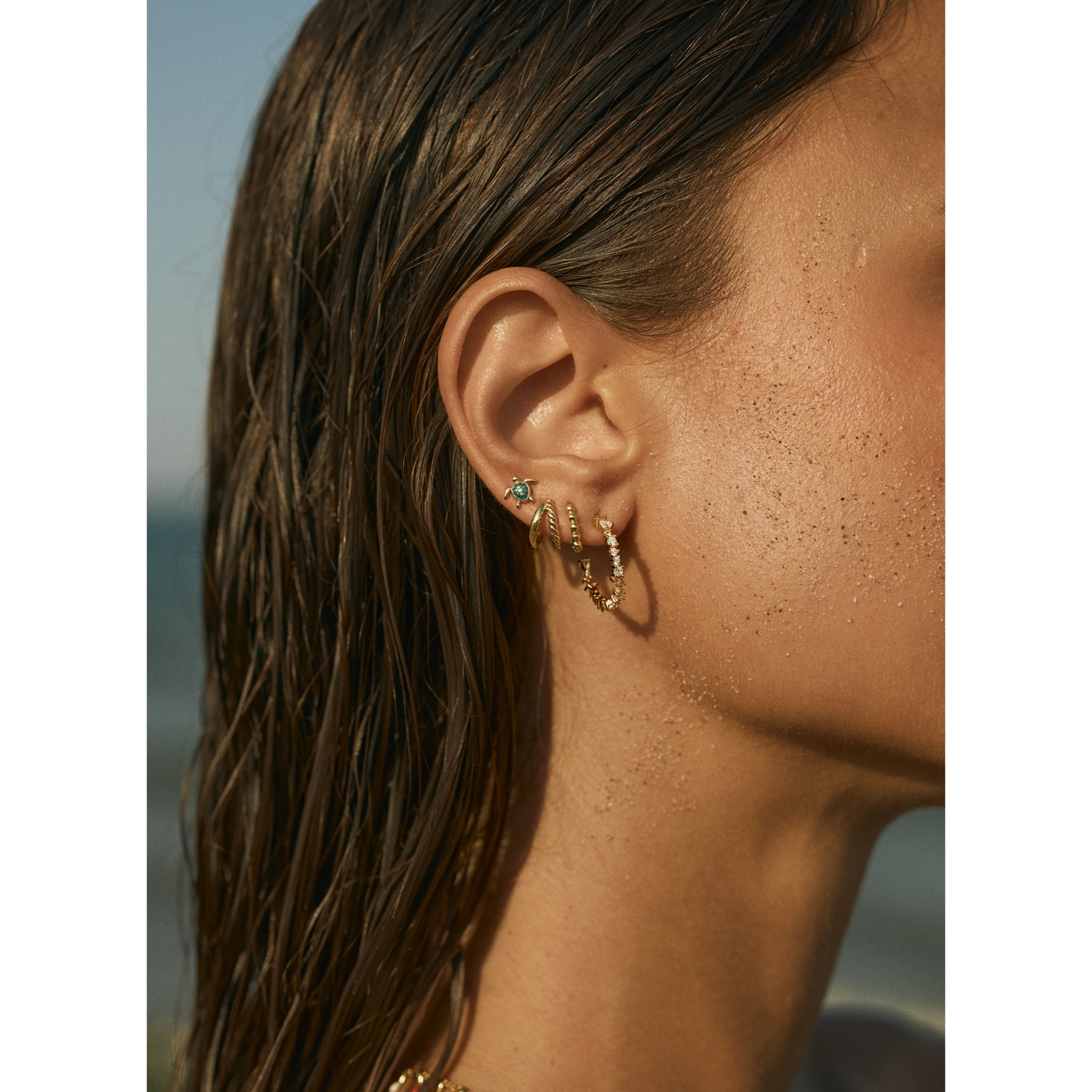 Pendientes Aro Estellar White Baño Oro