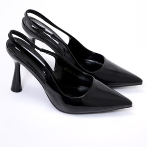 Dècolletè slingback in simil pelle verniciata con tacco a rocchetto tondo