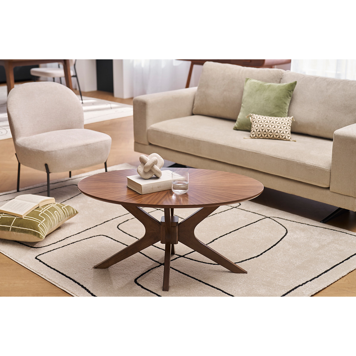 Table basse ovale bois foncé noyer L90 cm DIELLI