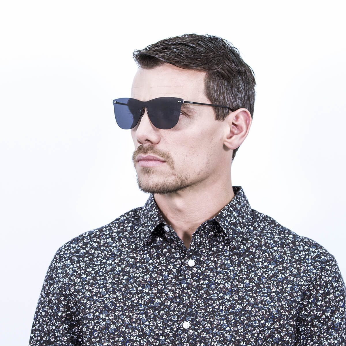 Gafas de sol OCEAN GENOVA - Ahumado planas espaciales con patillas metálicas doradas