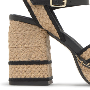 Sandalia Vanish tacón forrado en yute trenzado con hebilla y escote en V
