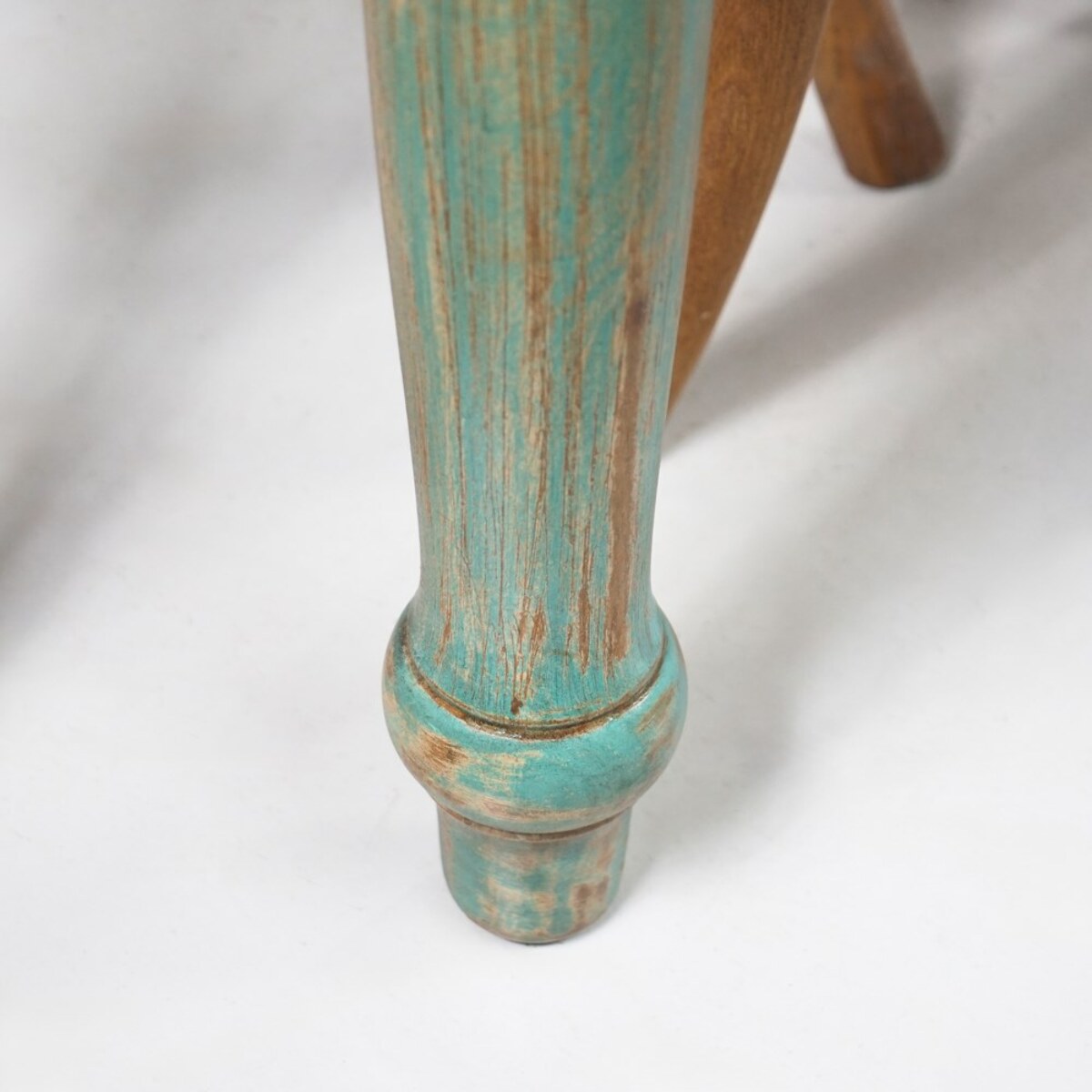 Tavolo da pranzo quadrato in mango azzurro decapato 90x90x77 - Salento