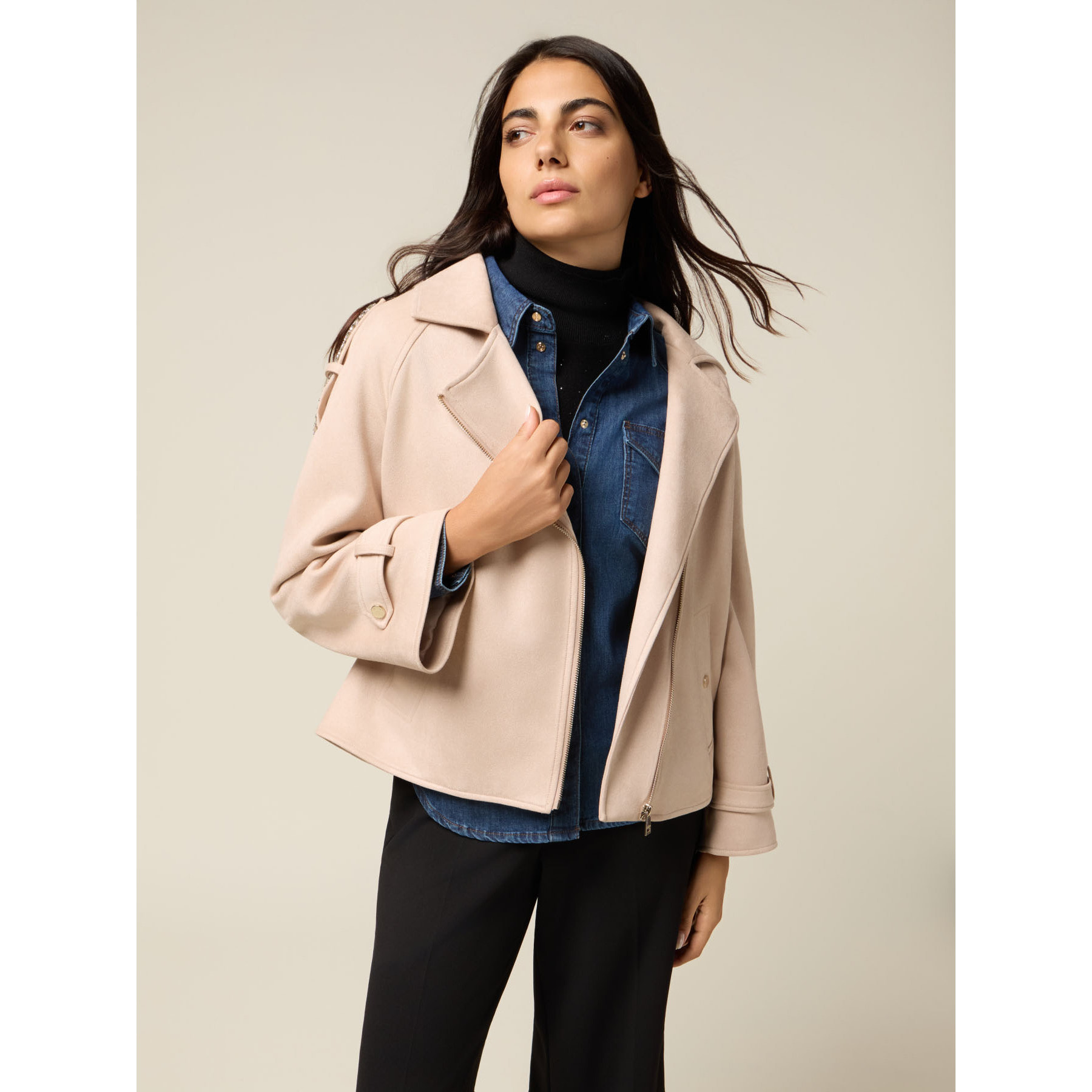 Oltre - Chaqueta corta con cremallera asimétrica - Beige