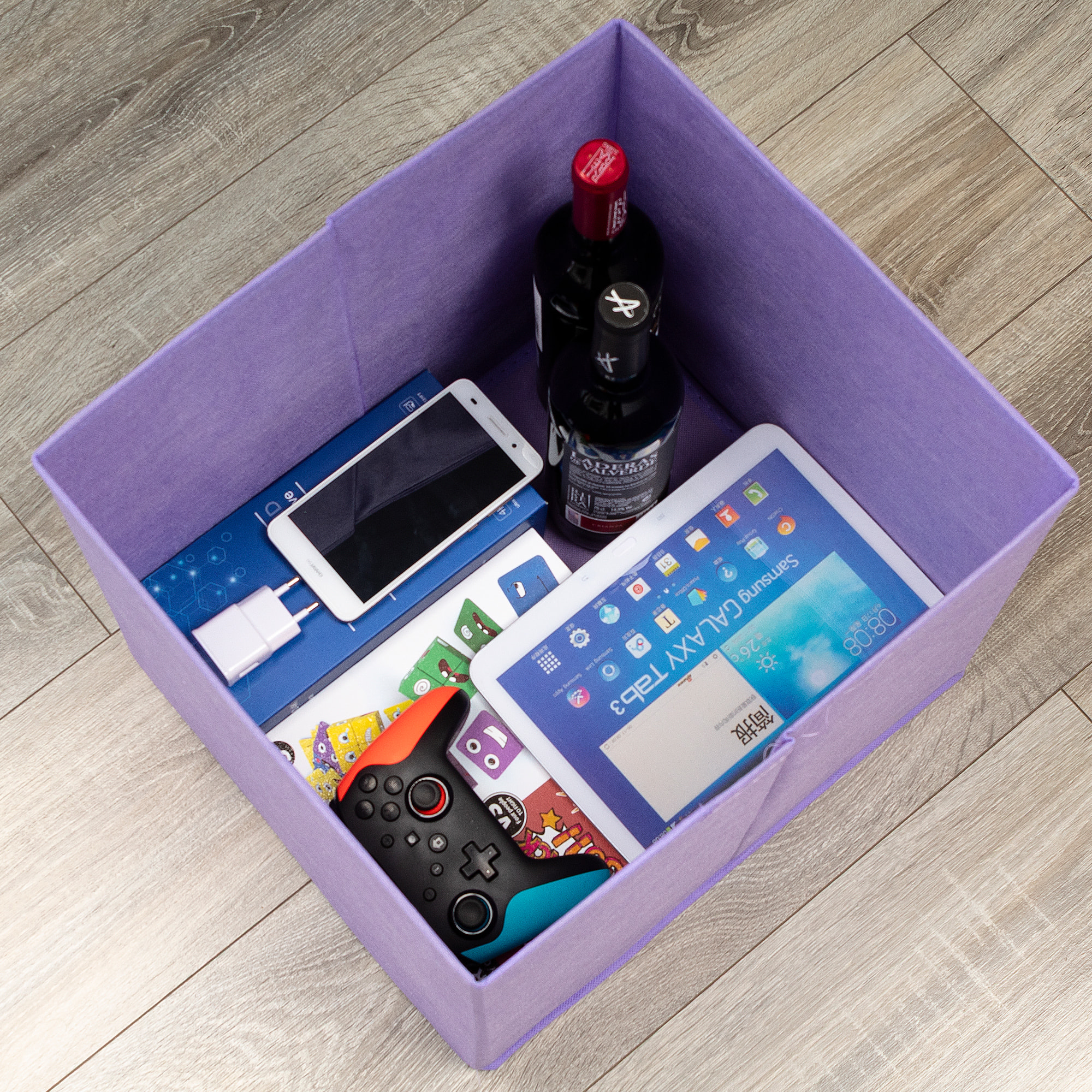 Caja de almacenamiento plegable con base convertible en tapa. 34x38x34 cm.