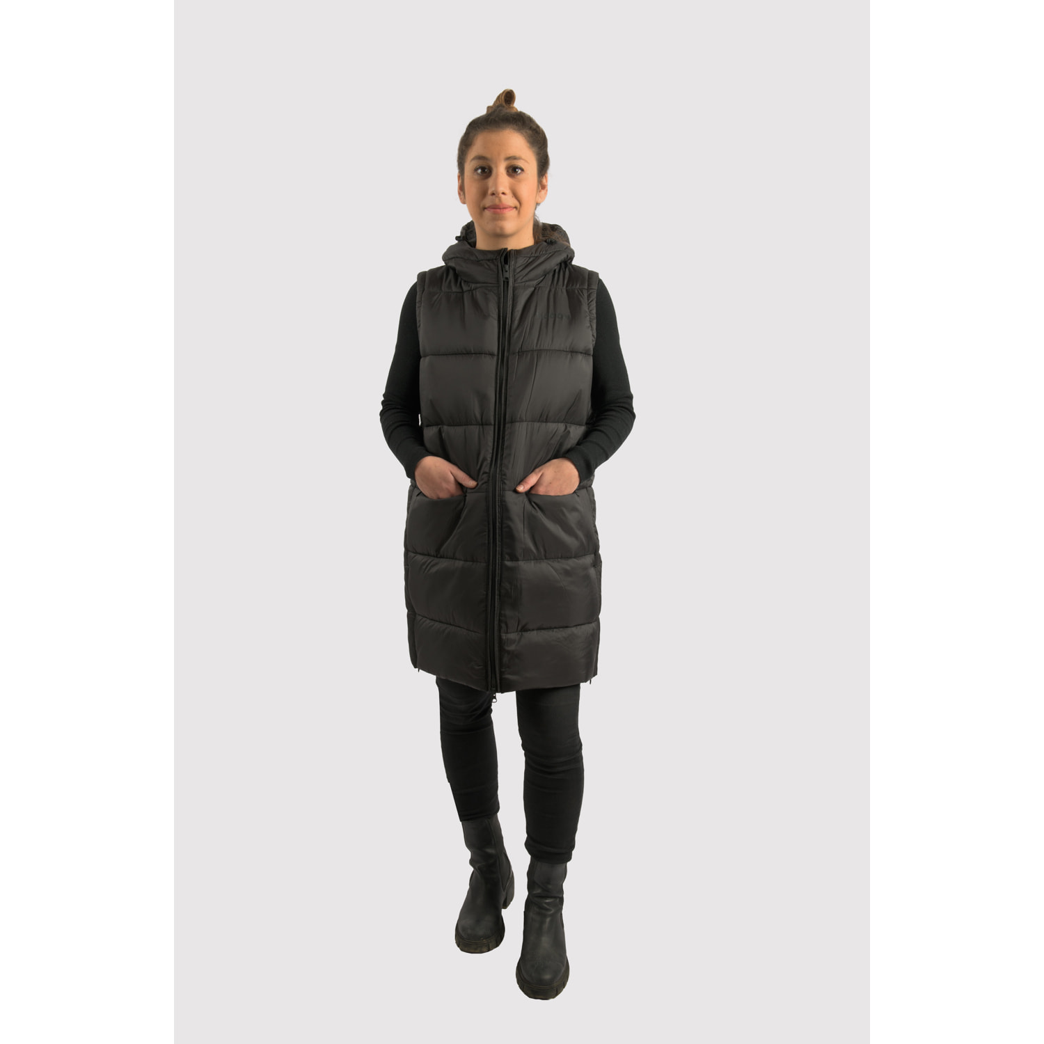 Chaleco Barcelona Long Vest dela marca ECOON - Negro