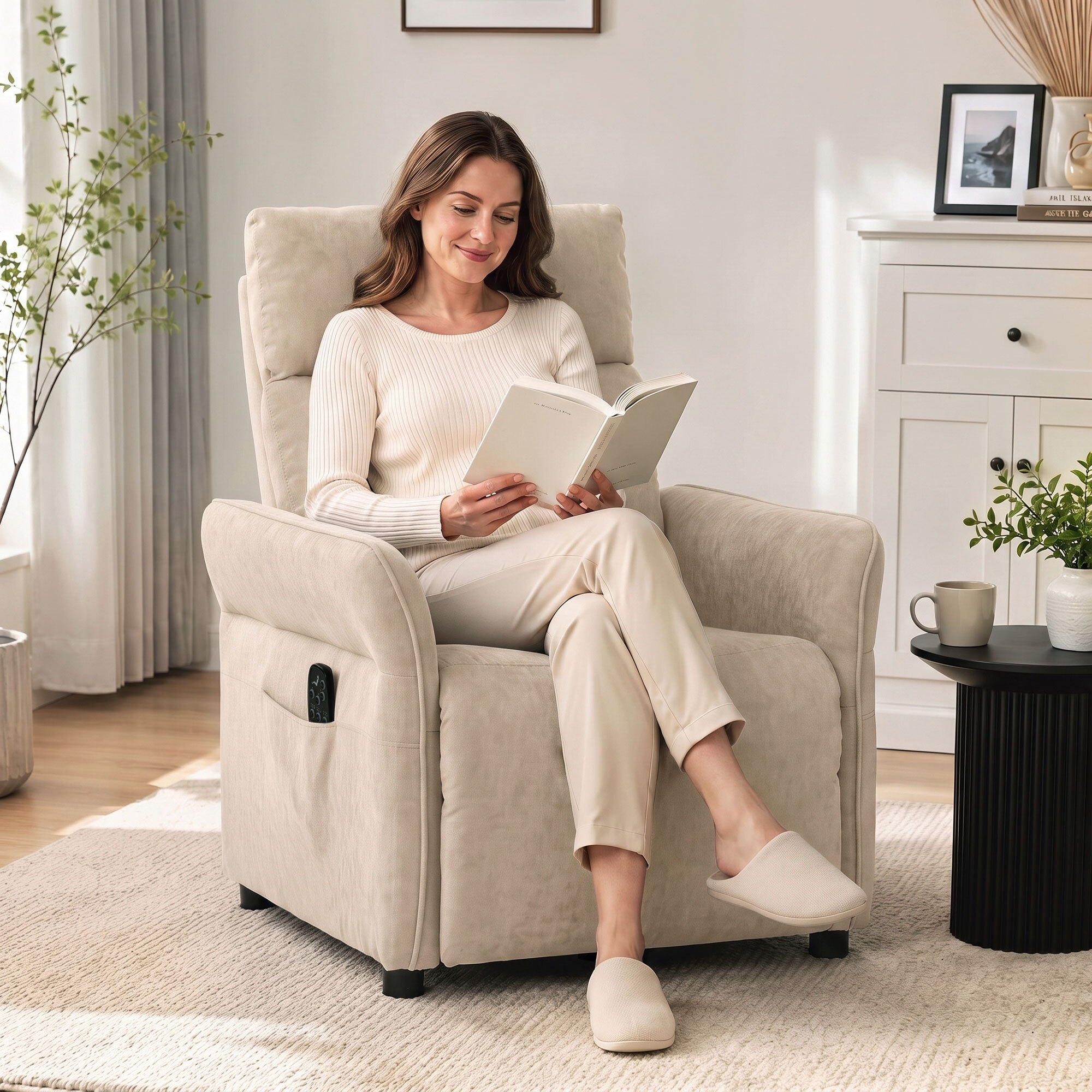 HOMCOM Sillón de Masaje, Sillón Relax Reclinable 135° Manual, Calor Lumbar, Mando a Distancia, Reposapiés, 8 Zonas de Masaje, Reposabrazos Ajustables, Asiento Muelles, Bolsillos, Tapizado Rizo, Beige