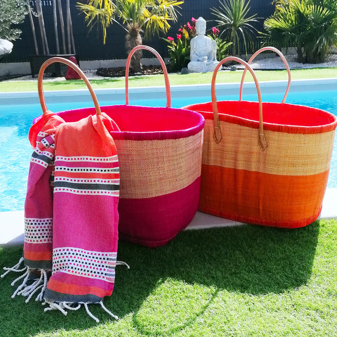 Panier artisanal de Madagascar - Ivato GM Fuchsia avec pochon