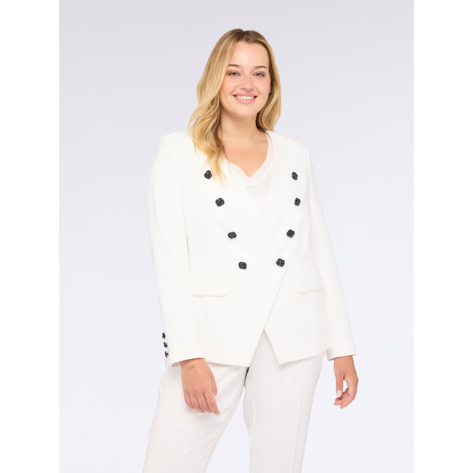 Fiorella Rubino - Blazer corto con botones joya extra brillantes - Blanco