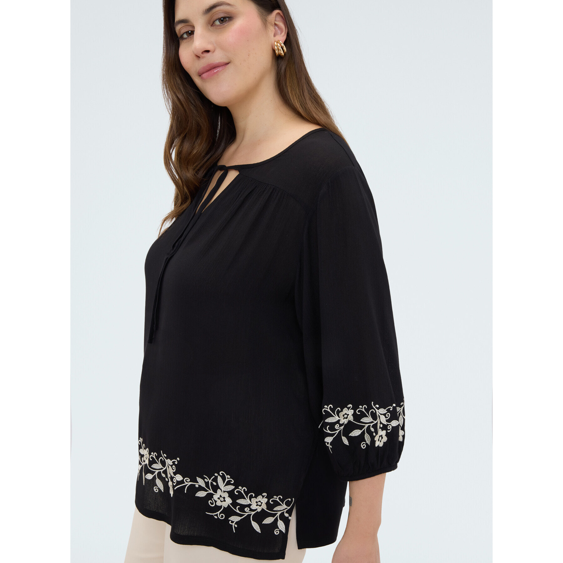 Fiorella Rubino - Blusa con bordados florales - Negro